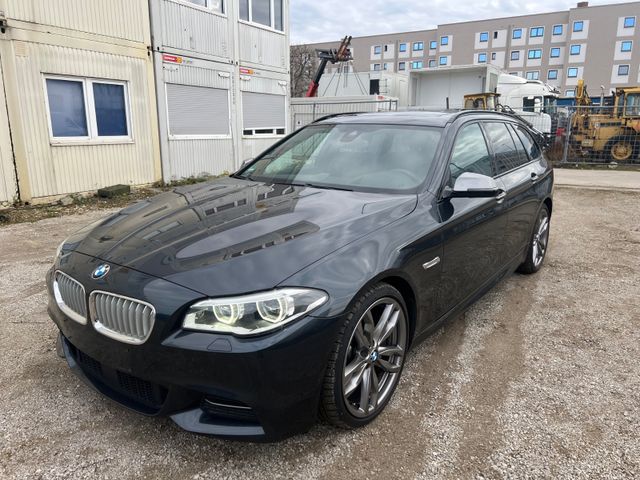 BMW M550d xDrive Touring M-Paket Pano Standheizung M