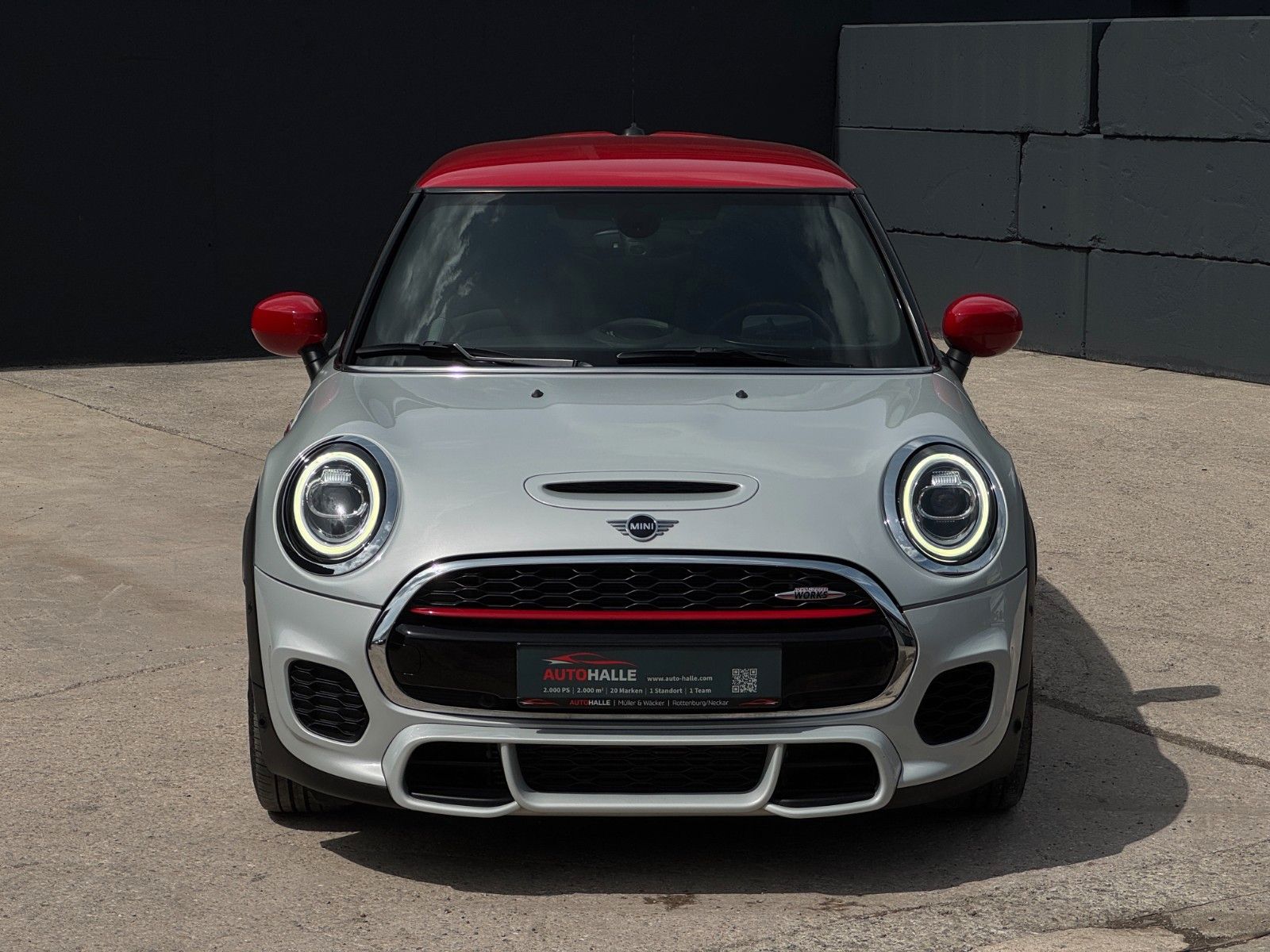 Fahrzeugabbildung MINI John Cooper Works CarPlay Adap. LED NAV HuD PDC