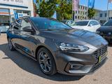 Ford Focus Turnier 1.0 ST-Line LED*ACC*NAV*TWA*PDC*SH - Ford Focus Gebrauchtwagen in Augsburg