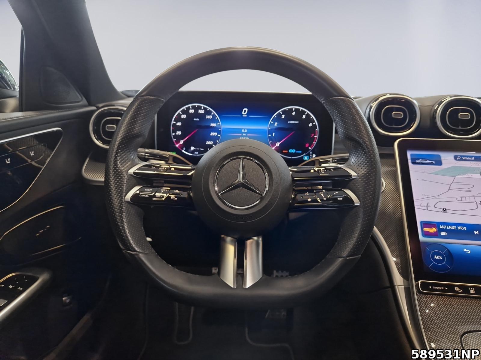 Mercedes-Benz C 200 AMG AHK Sitzklima Distronic Standheizung