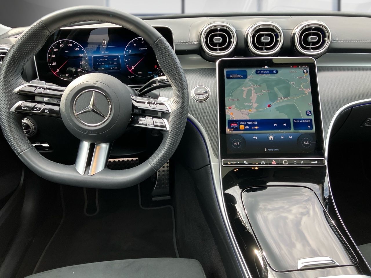 Fahrzeugabbildung Mercedes-Benz C 180 T AMG+NIGHT+PANO+AHK+LENKRADHEIZ+AMBIENTE+