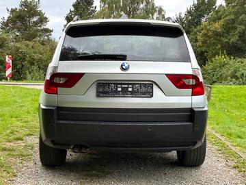 2004 BMW X3 — фото 7