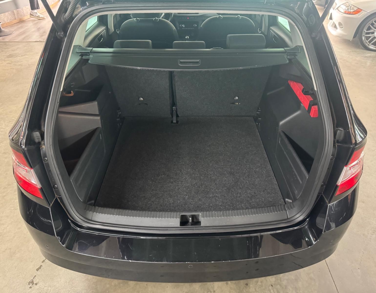 Skoda Fabia 2015 — photo 17