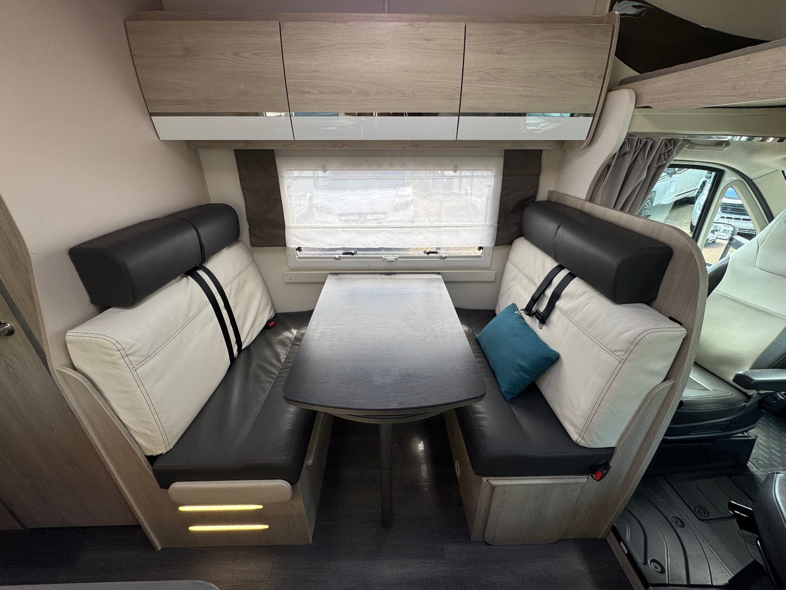 Fahrzeugabbildung Chausson Alkoven C714 GA VIP M20 FIAT DUCATO MAXI SOLAR