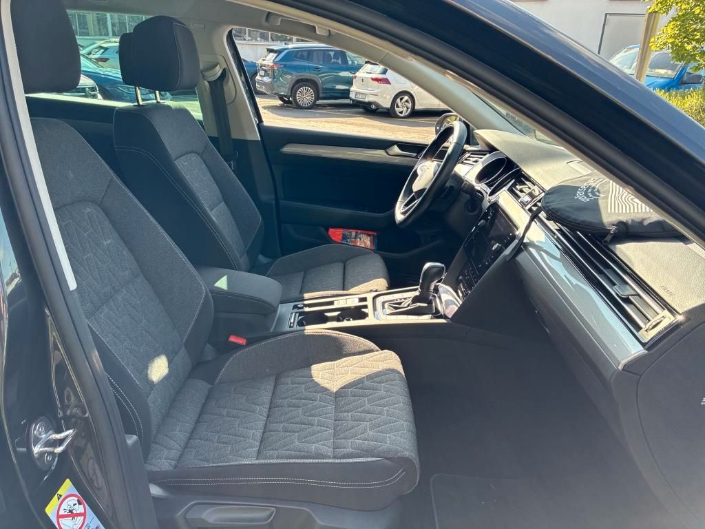 Volkswagen Passat - Bild 8
