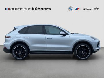 Porsche Cayenne - 7
