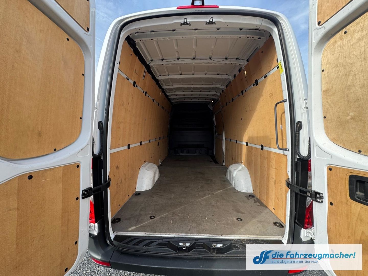 Fahrzeugabbildung Mercedes-Benz Sprinter Kasten MAXI 315CDI L4 Navi Kamer CarPla