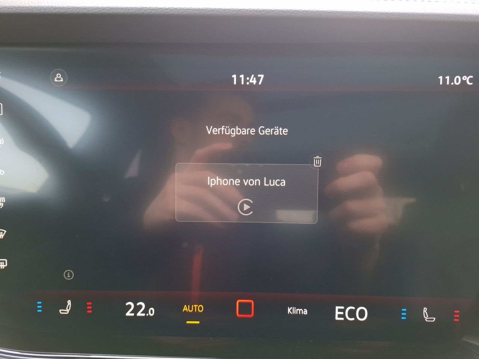 Fahrzeugabbildung Volkswagen Touareg TSI eHybrid R-Line 4M Matrix AHK Pano HU