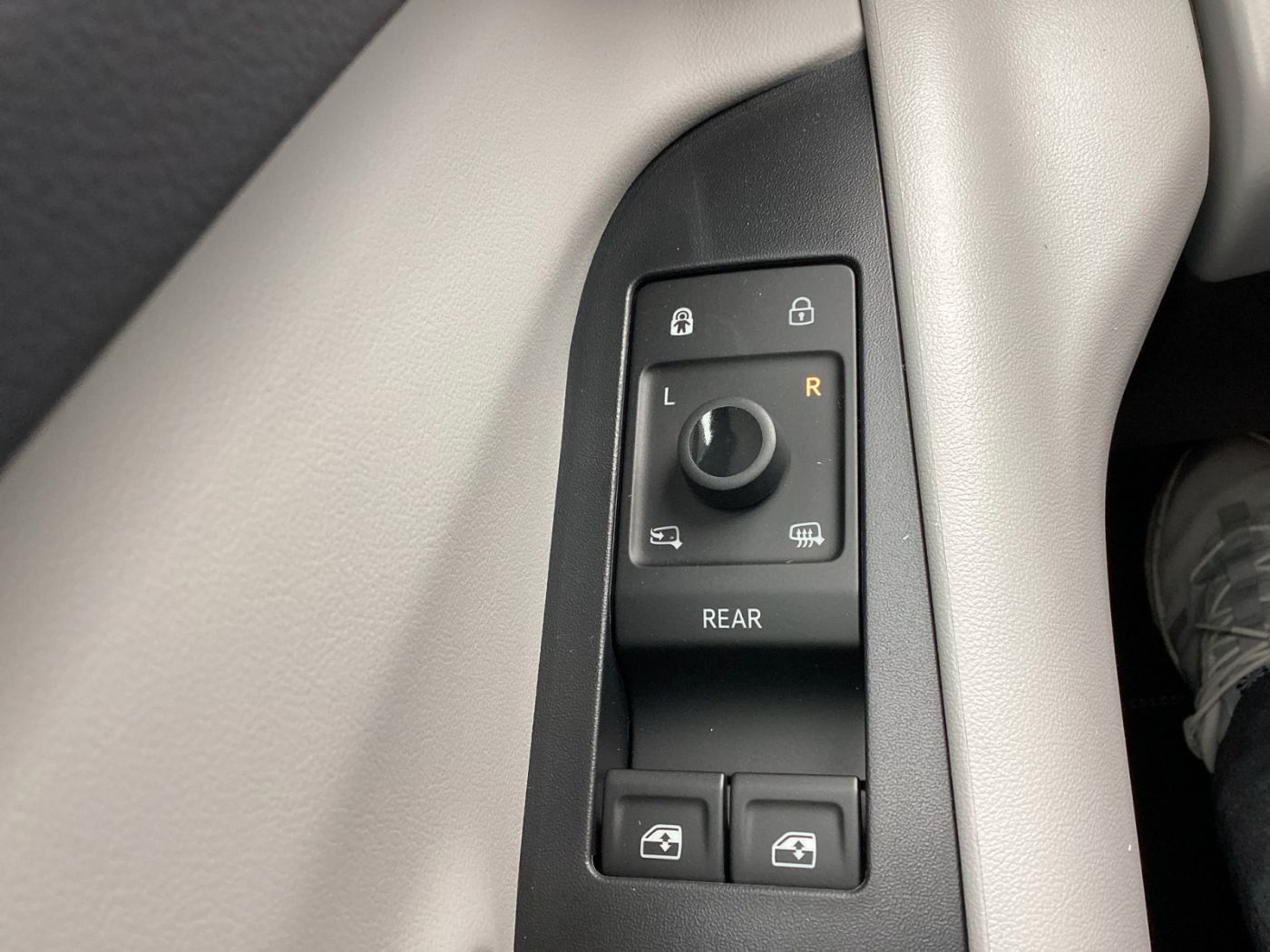 Ford Explorer - Bild 20