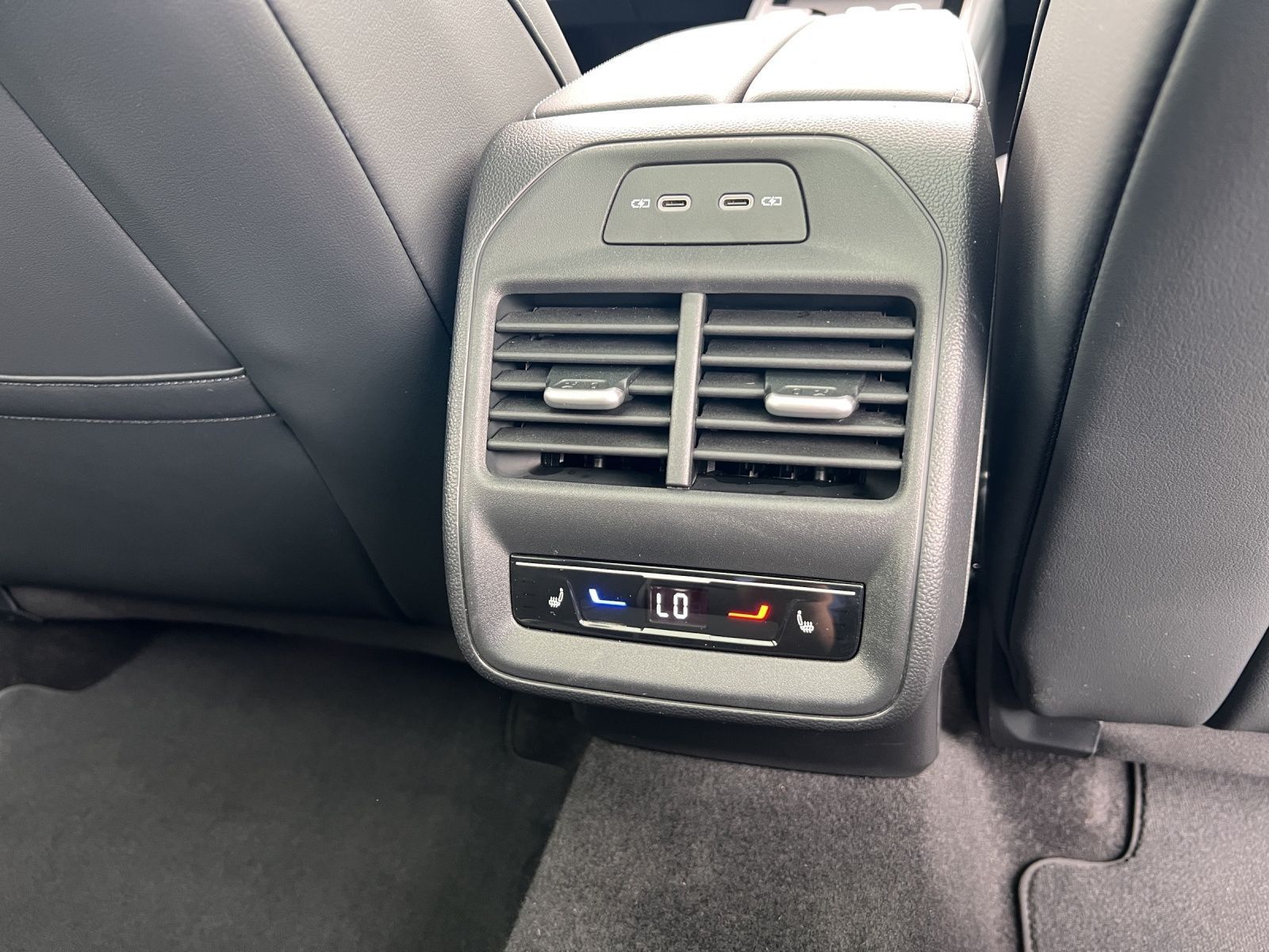 Passat Variant Elegance 1.5 TSI eHybrid DSG AHK*