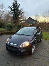 Fiat Grande Punto Evo 1,4 Tüv Neu Automatik - Fiat Grande Punto von privat