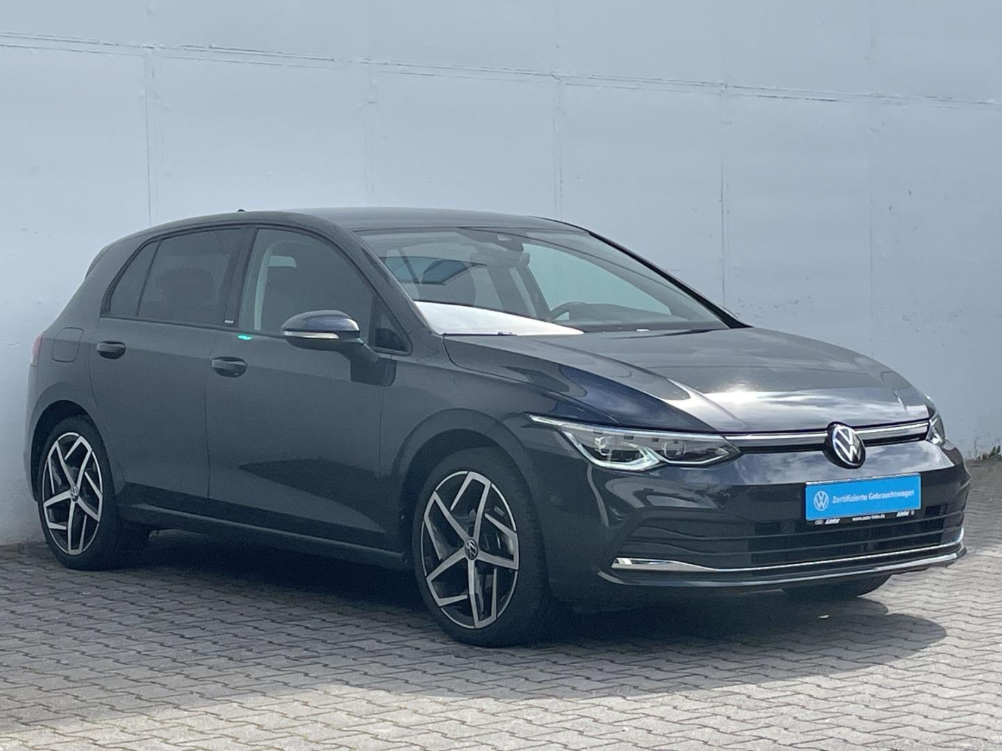 Volkswagen Golf VIII 1.5 TSI Move Kamera/Navi/ACC/LED Plus/