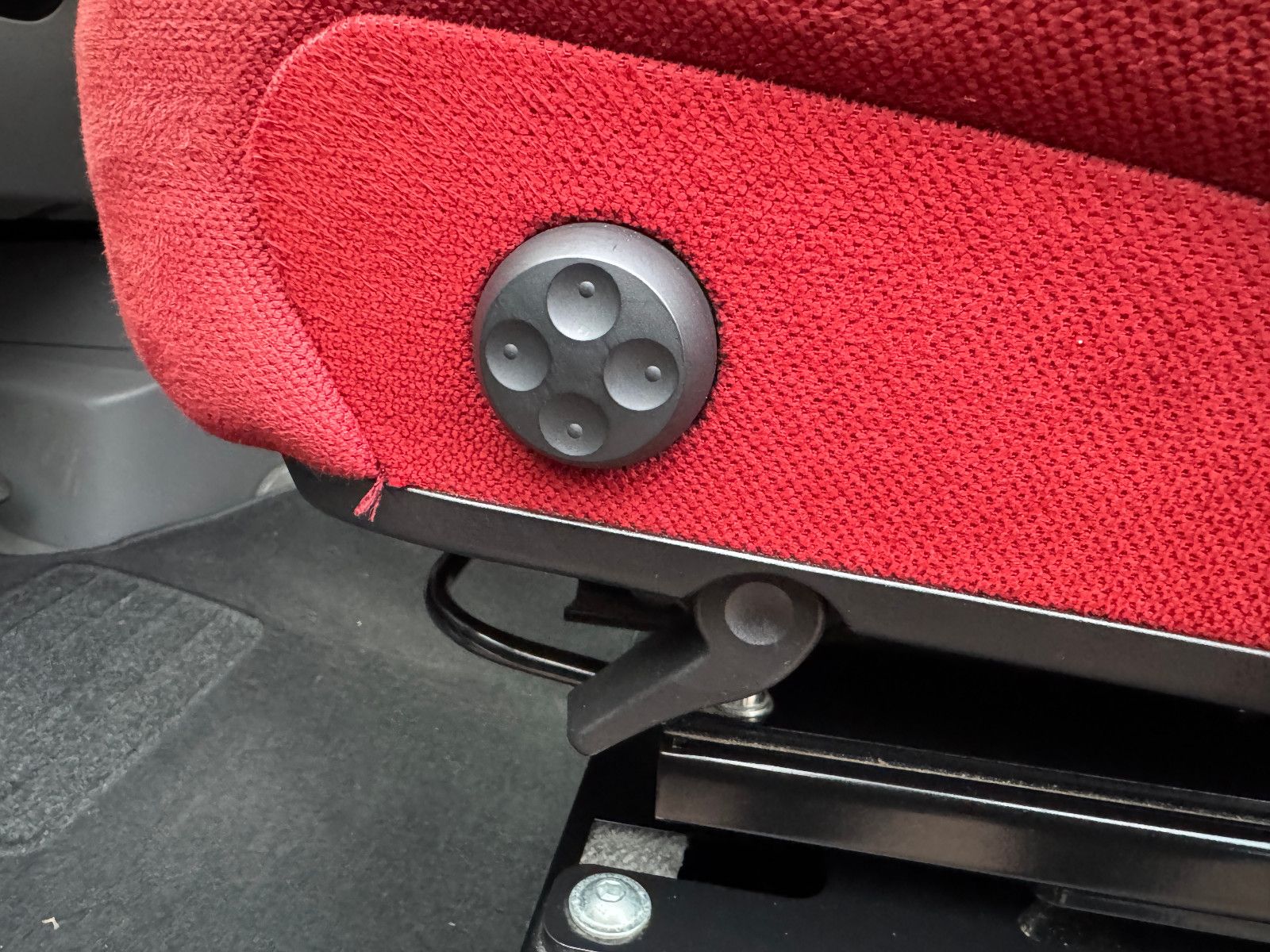 Fahrzeugabbildung La Strada REGENT S MERCEDES SPRINTER 7G-TRONIC SOLAR 1HAND