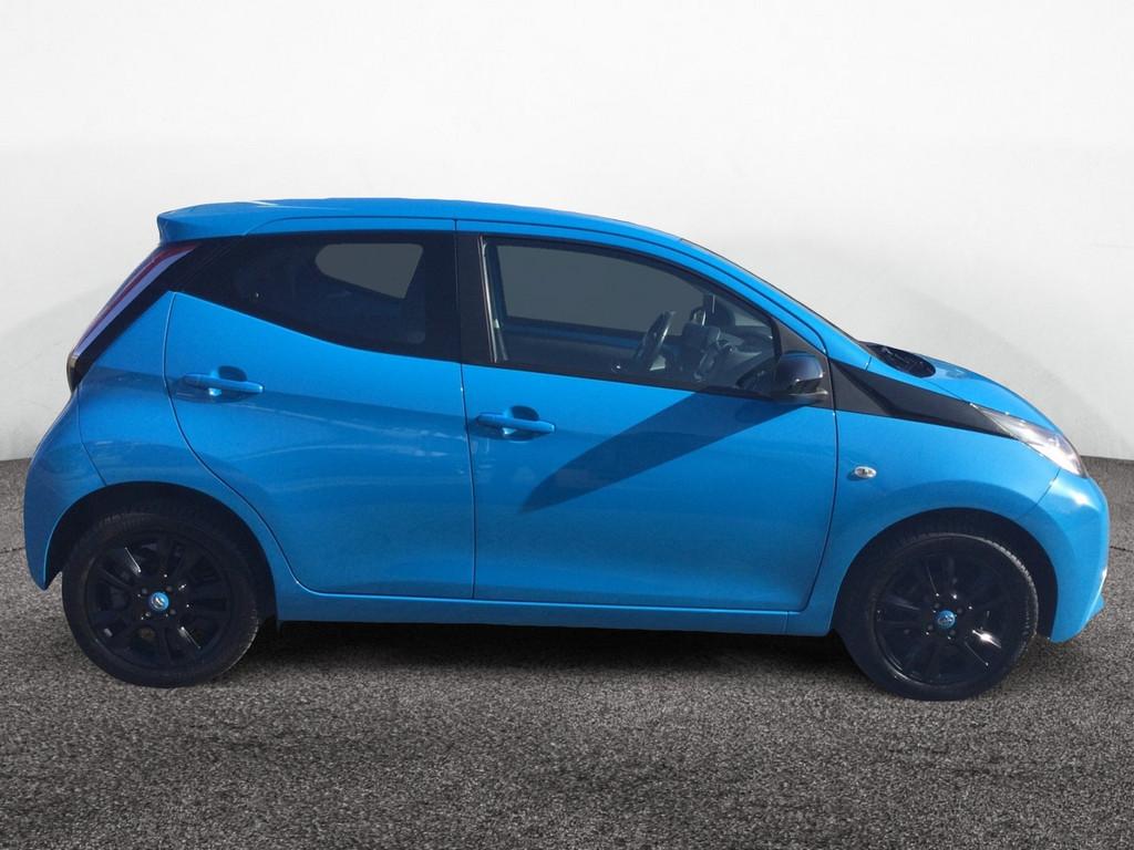 Toyota AYGO 1.0 x-cite KLIMA RÜCKFAHRKAMERA