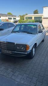 Mercedes-Benz  W 123       250   Klima   Servo    - blaue Mercedes-Benz 250