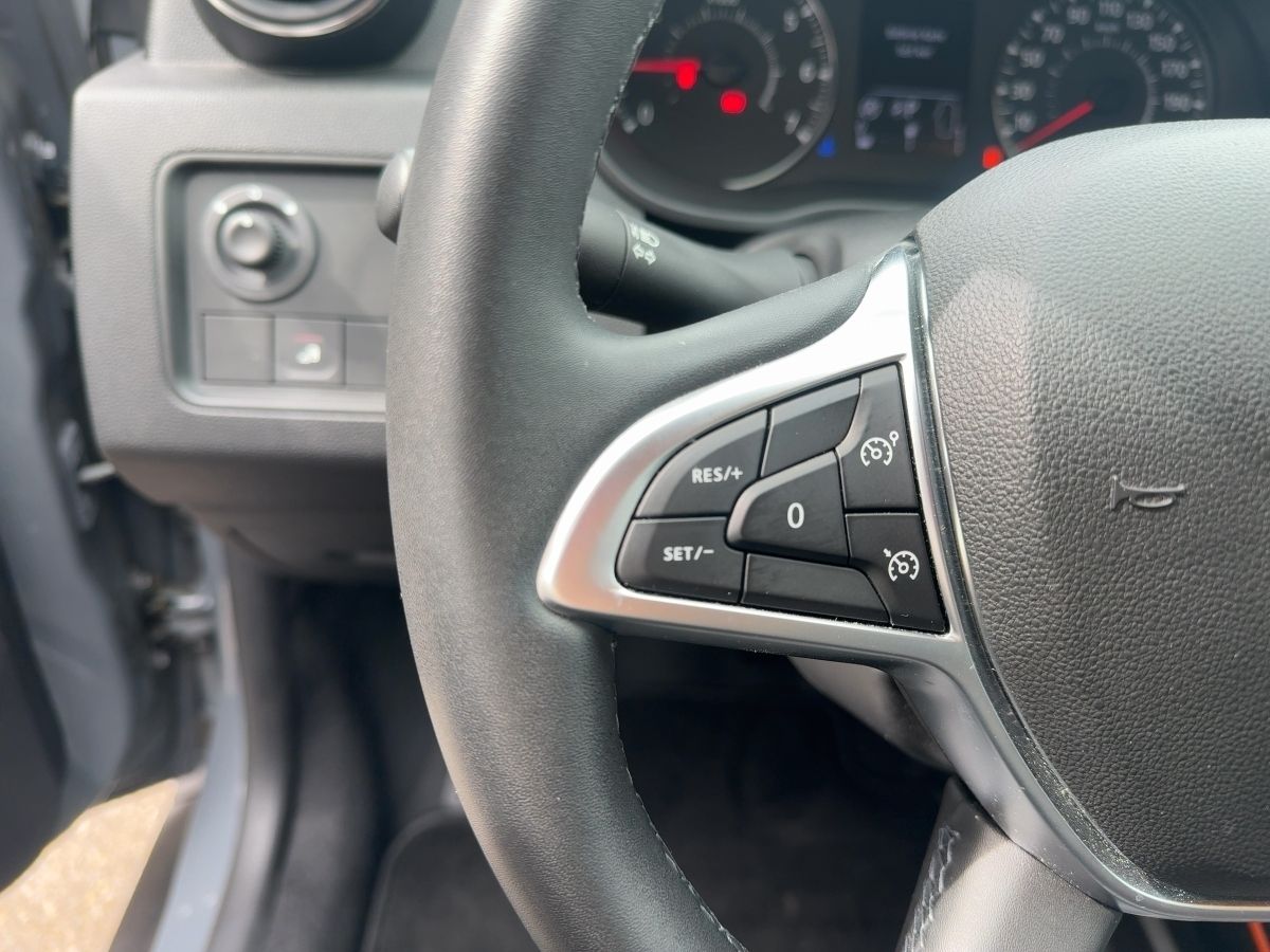 Fahrzeugabbildung Dacia Duster Extréme TCe 150 EDC navi Kamera SHZ