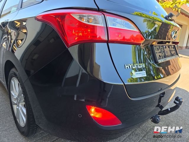 Hyundai i30cw 1.4 FIFA World Cup Edition Silver Navi PDC