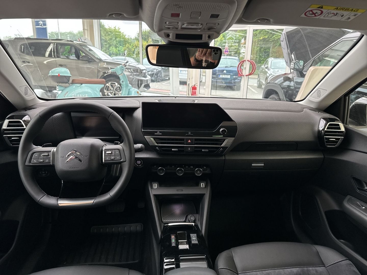 Fahrzeugabbildung Citroën C4 X PureTech 130 S&S EAT8 Max Navi  LED