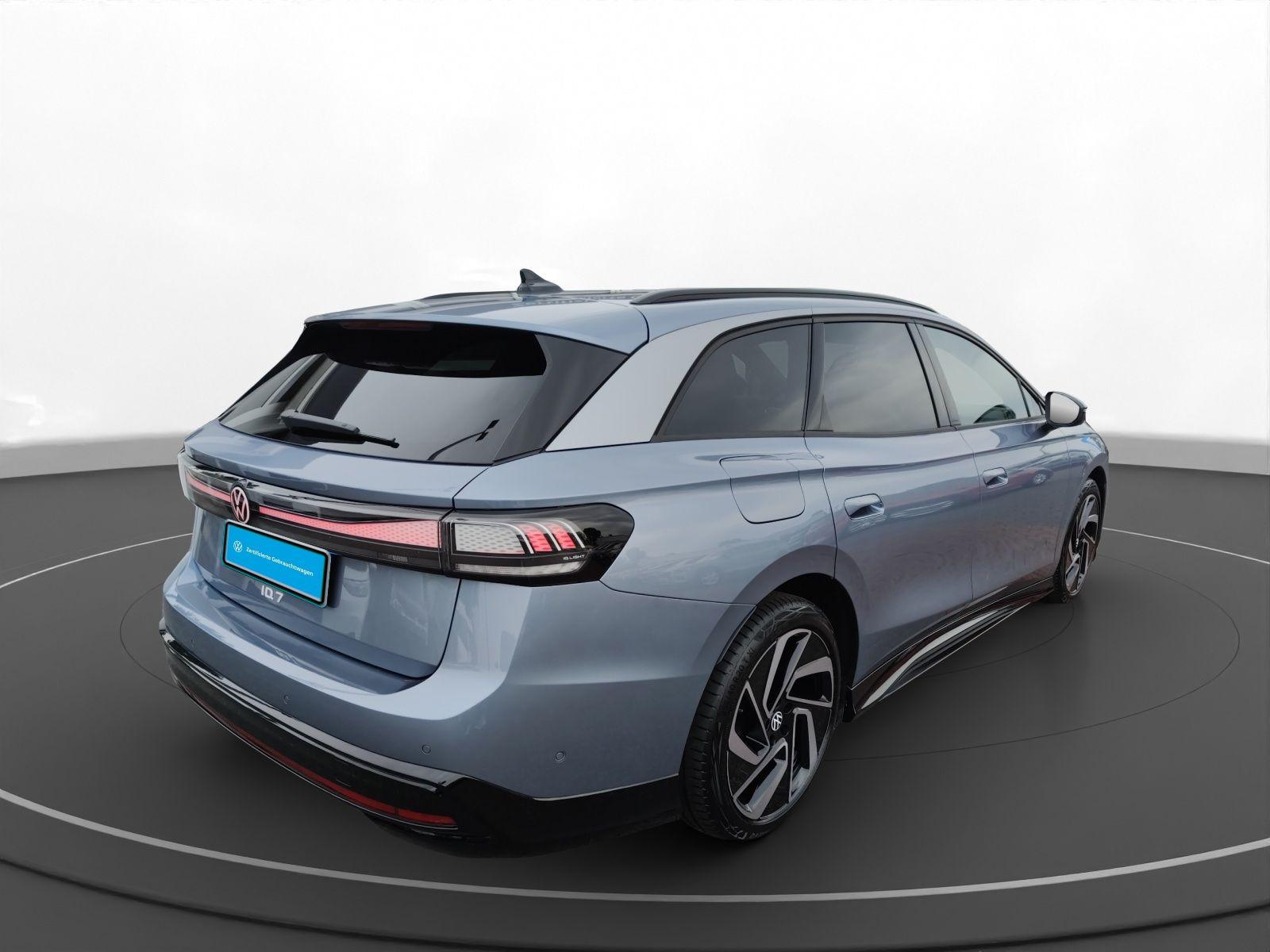 Volkswagen ID.7 Tourer Pro Matrix AHK HUD Navi Wärmepumpe