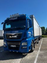 MAN TGX 18.440 4x2LL Motorwagen Plane + Anhänger - MAN Motor
