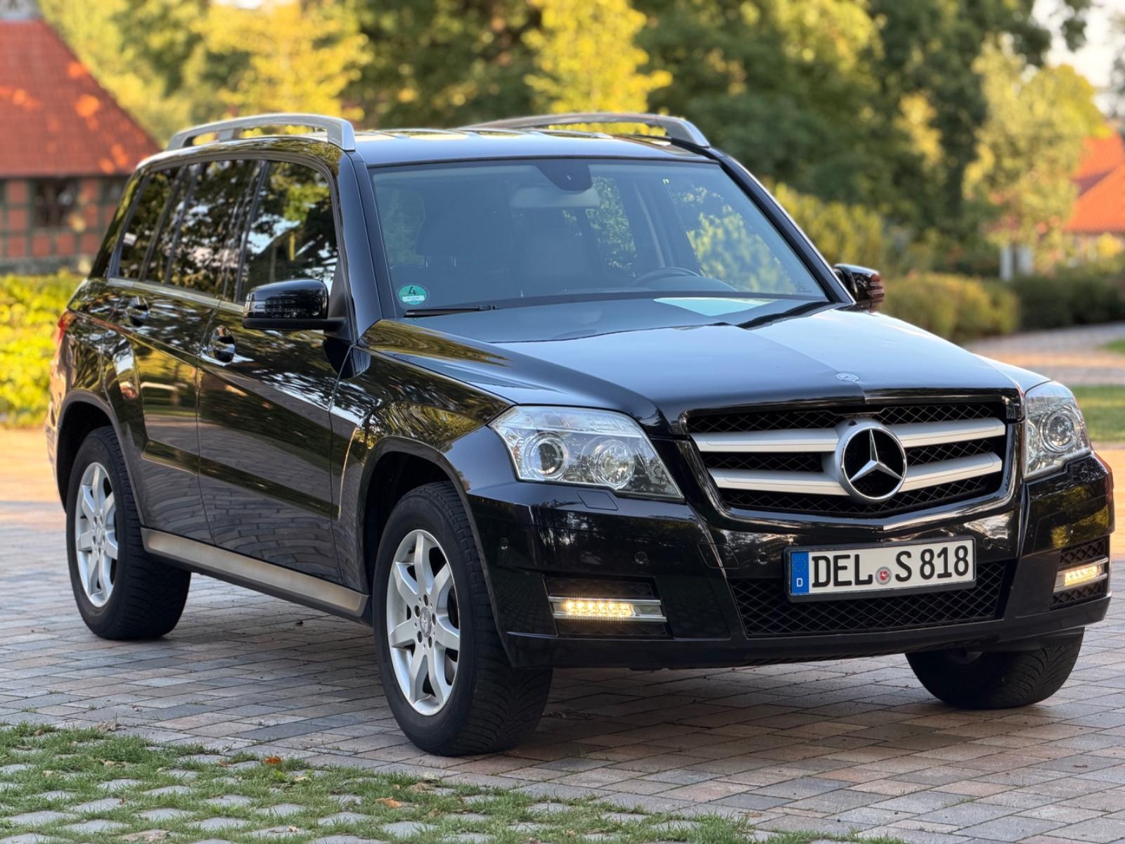 Mercedes-Benz GLK350 2010 — engine 231 HP (170kW)