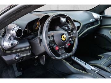 صورة مصغرة 15 لـ 2020 Ferrari F8
