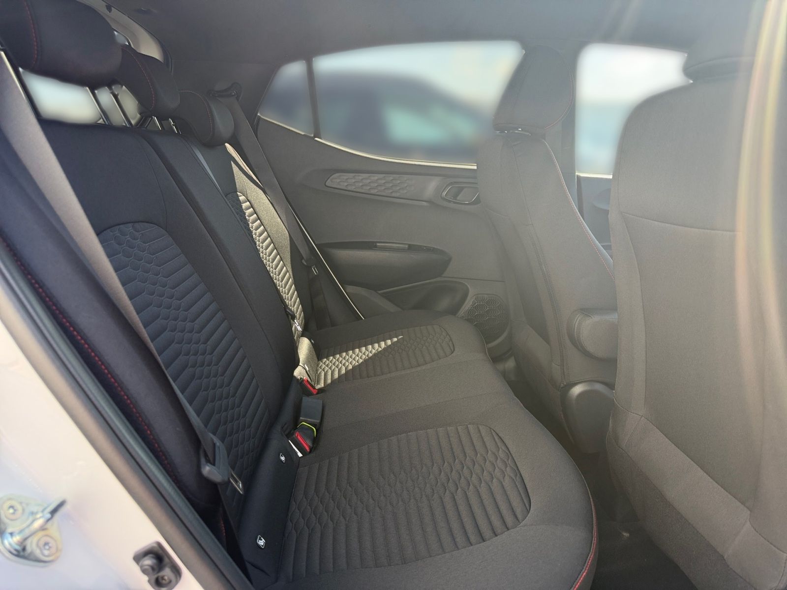 Hyundai i10 – Bild 9