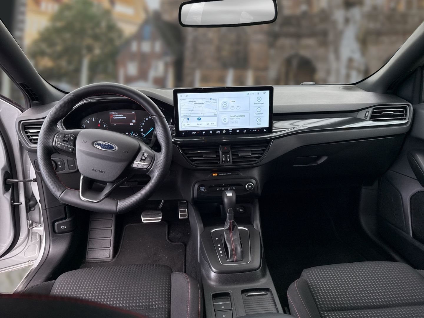 Fahrzeugabbildung Ford Focus ST-Line 1.0 Mild-Hybrid LED B&O Styling+/