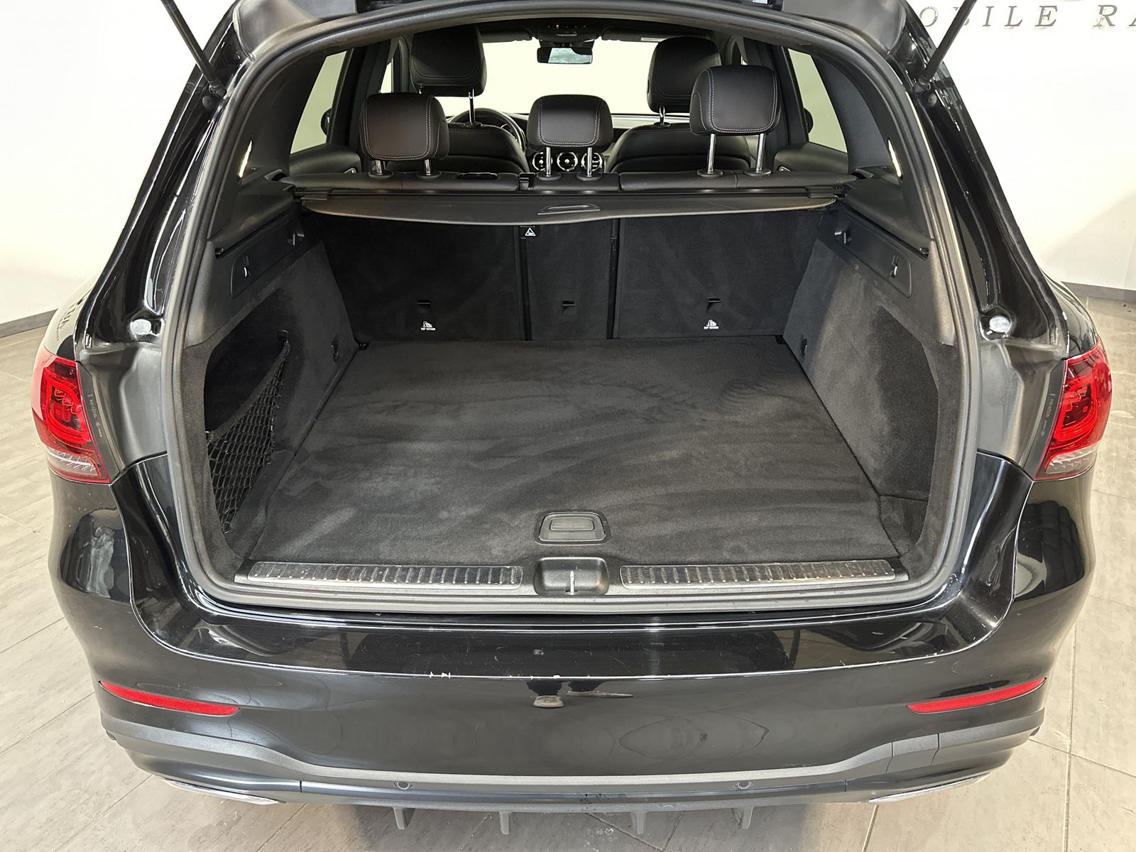 Fahrzeugabbildung Mercedes-Benz GLC 220d 4M AMG-Line NAV+LED+KAM+BURMESTER+CPLAY