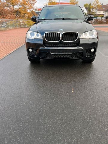 BMW x5 M parken