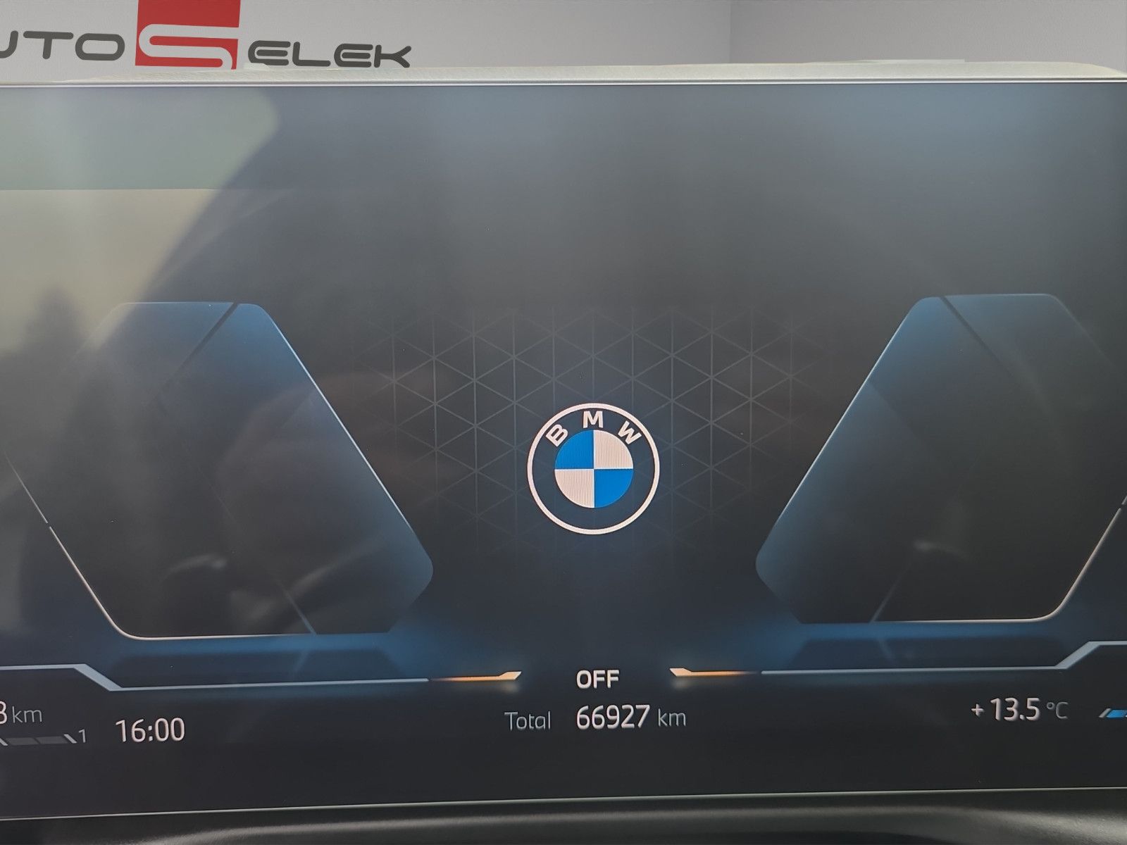 Fahrzeugabbildung BMW Touring 320i M-SPORT LC.PRO ACC ,Hifi,Carplay
