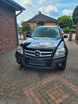 Mercedes-Benz GLK 280 4MATIC - - Mercedes-Benz GLK 280 mit Benzin-Antrieb