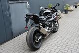 BMW S 1000 RR - BMW S1000R