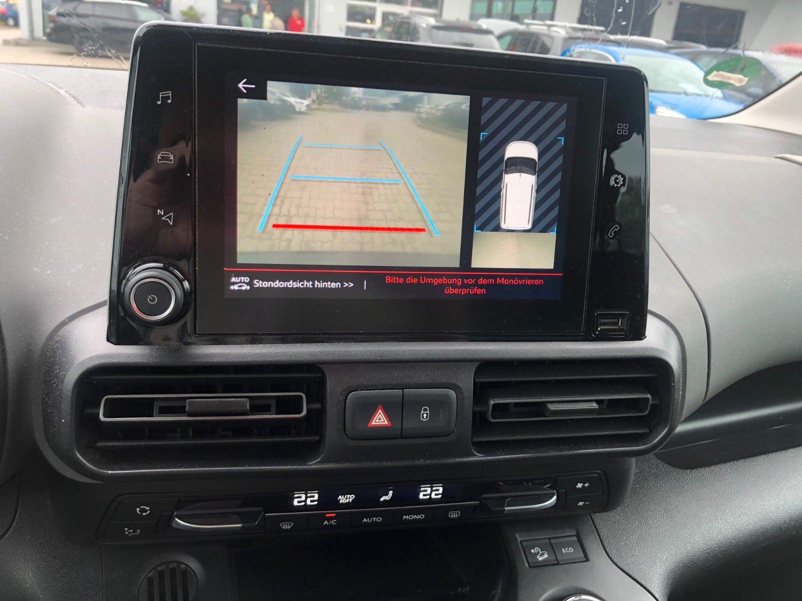 Fahrzeugabbildung Citroën Berlingo Feel M