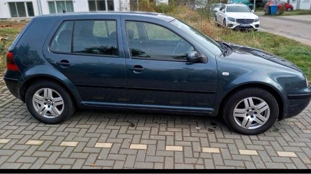 Volkswagen Vw Golf 1.4 Special TÜV 04/25