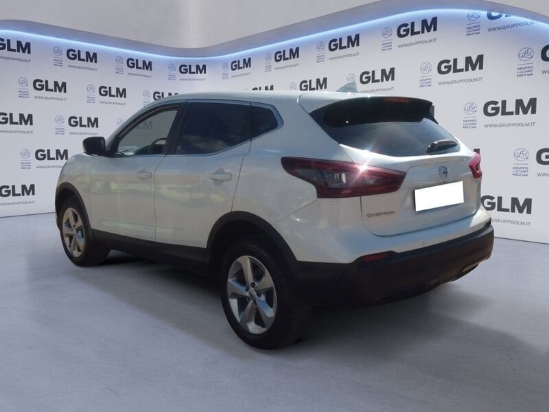 Nissan Qashqai 1.5 dCi 115 Business DCT imagem 3