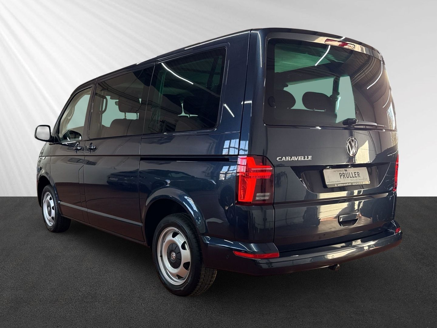 Volkswagen T6.1 Caravelle 2.0 TDI Comfortline DSG AHK Kamer foto 3