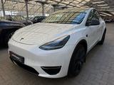 Tesla Model Y  Maximale Reichweite Dual AWD - Tesla Model Y