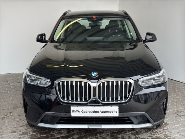 BMW X3 xDrive20dA LiveCock.LED.Sportsz.ParkAss.SHZ.