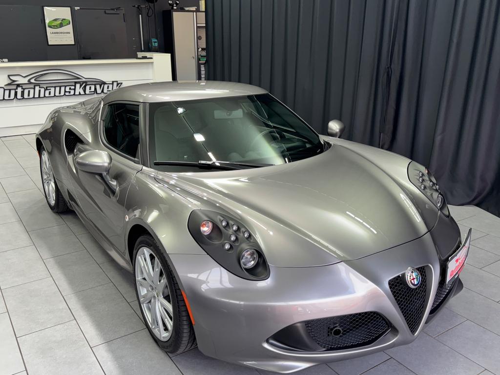 Alfa Romeo 4C