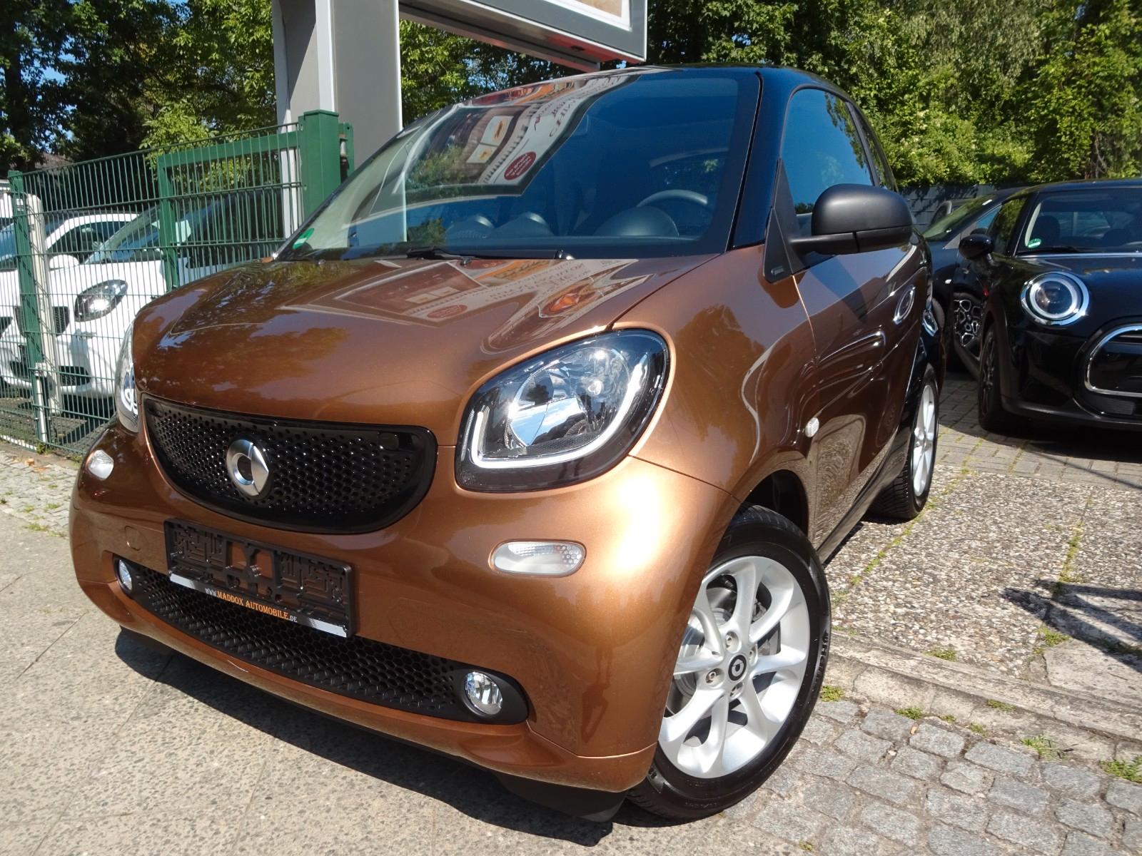 Smart ForTwo coupe,Automatik,Navi,Panorama,LED,SHZ,TOP