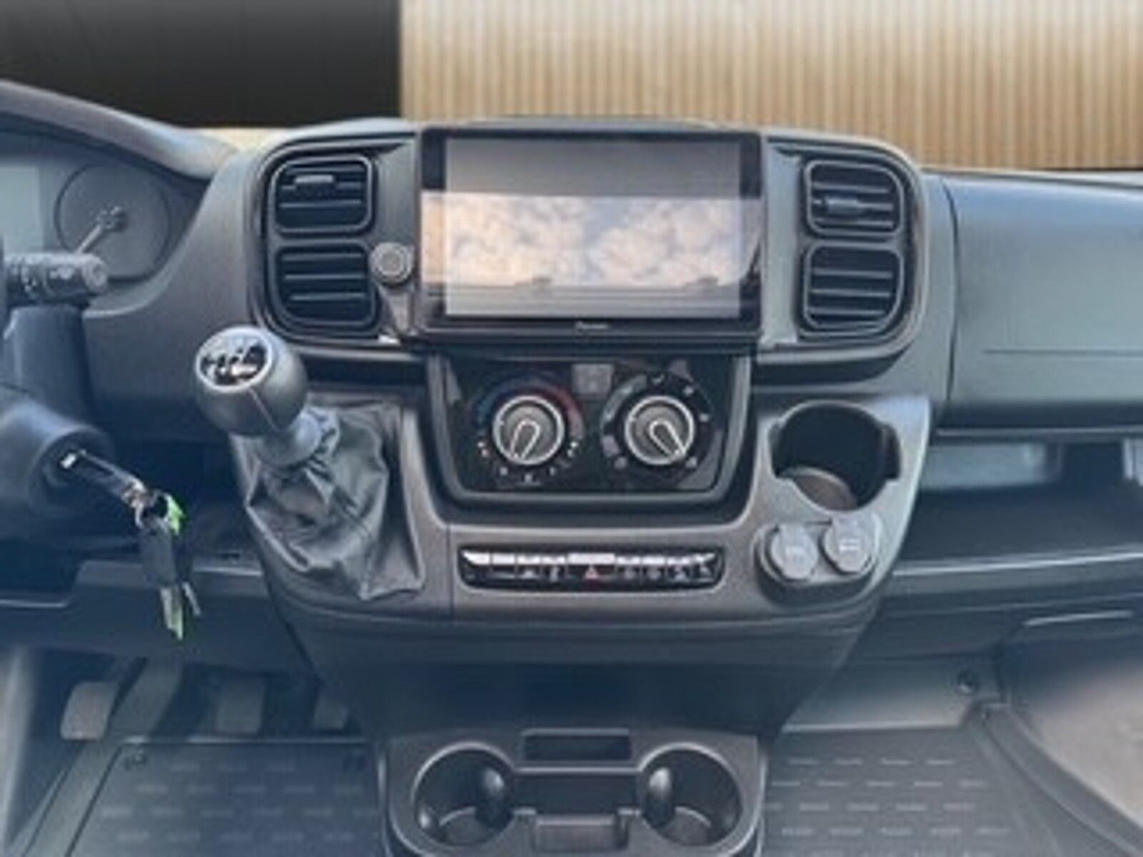 Fahrzeugabbildung Weinsberg CaraCompact EDITION PEPPER 600 MEG Markise, TV