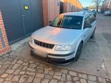 Volkswagen Vw Passat 1.8 T - Volkswagen Passat aus 1999: Kombi
