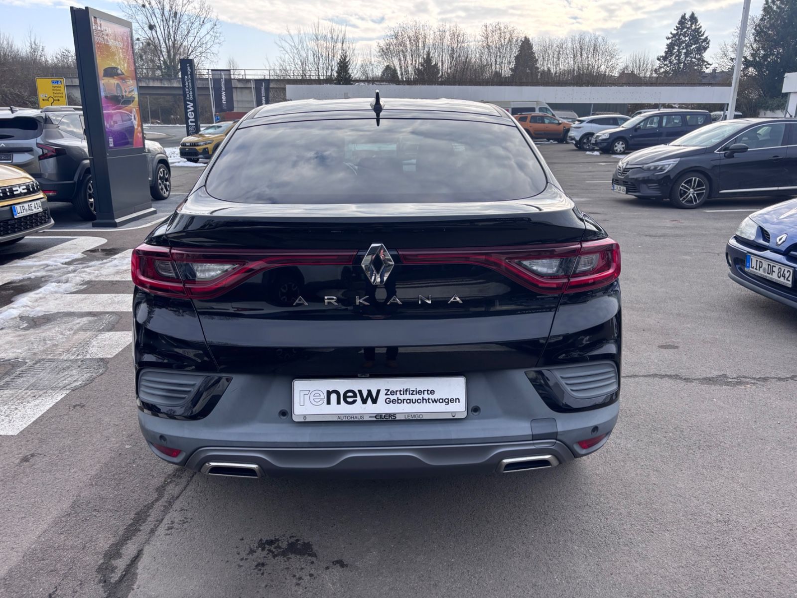 Fahrzeugabbildung Renault Arkana R.S. Line AUTOMATIK