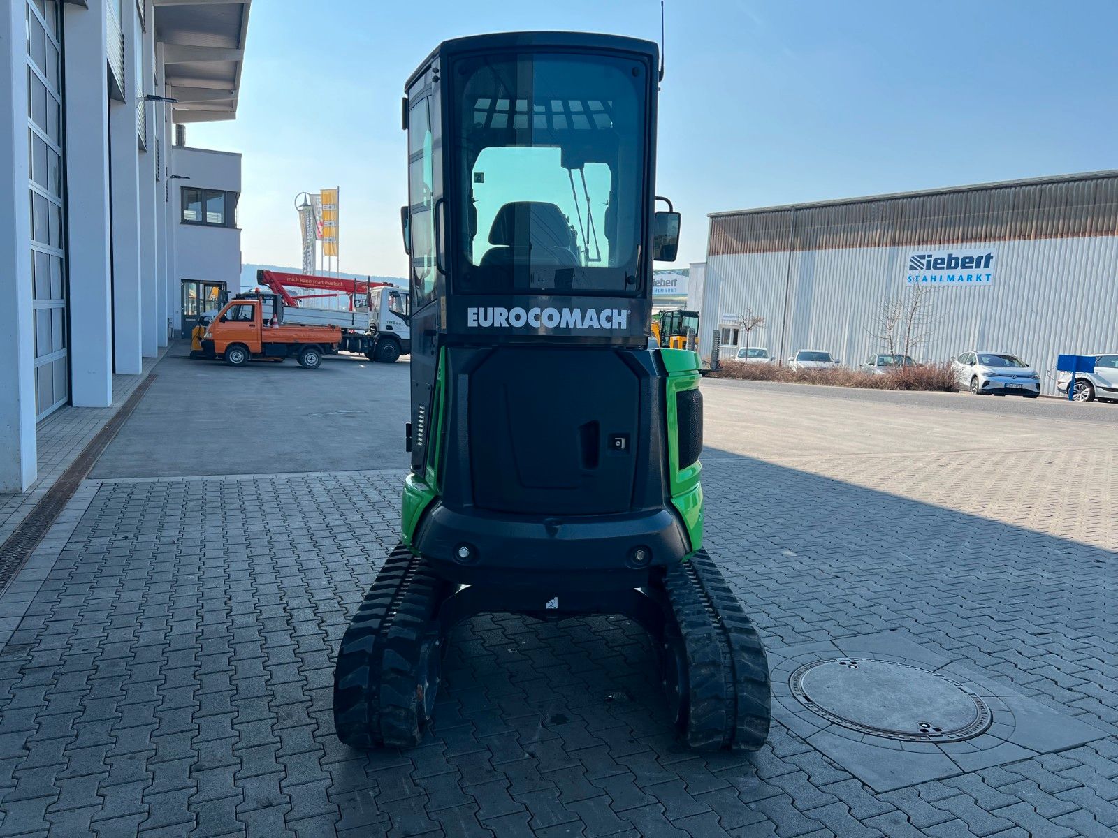 Fahrzeugabbildung Eurocomach 25ZT / nur 316h! / 2021/ Löffelpaket