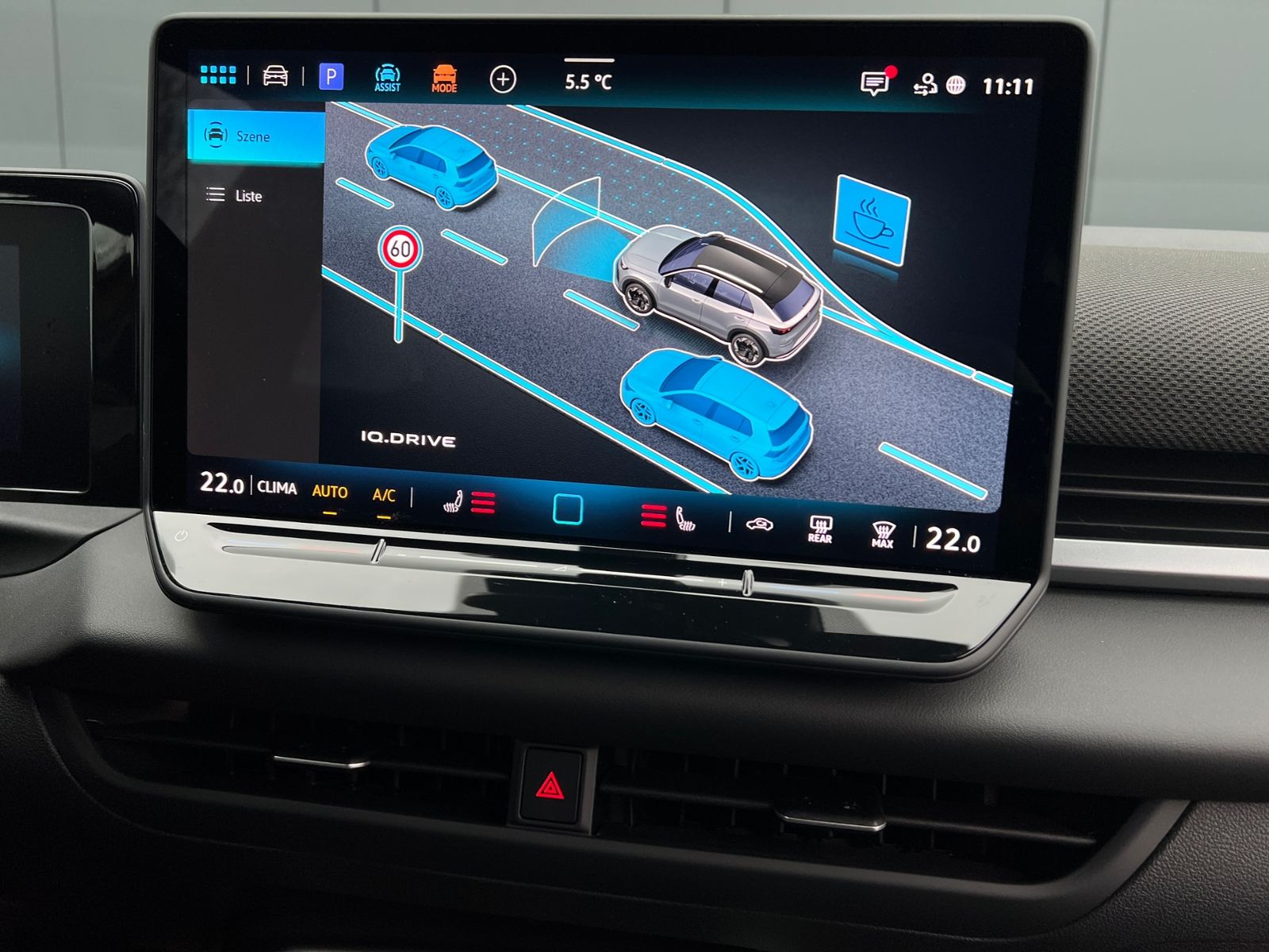 Fahrzeugabbildung Volkswagen T-Roc R-Line 1.5 eTSI DSG *Black Style, IQ-Light