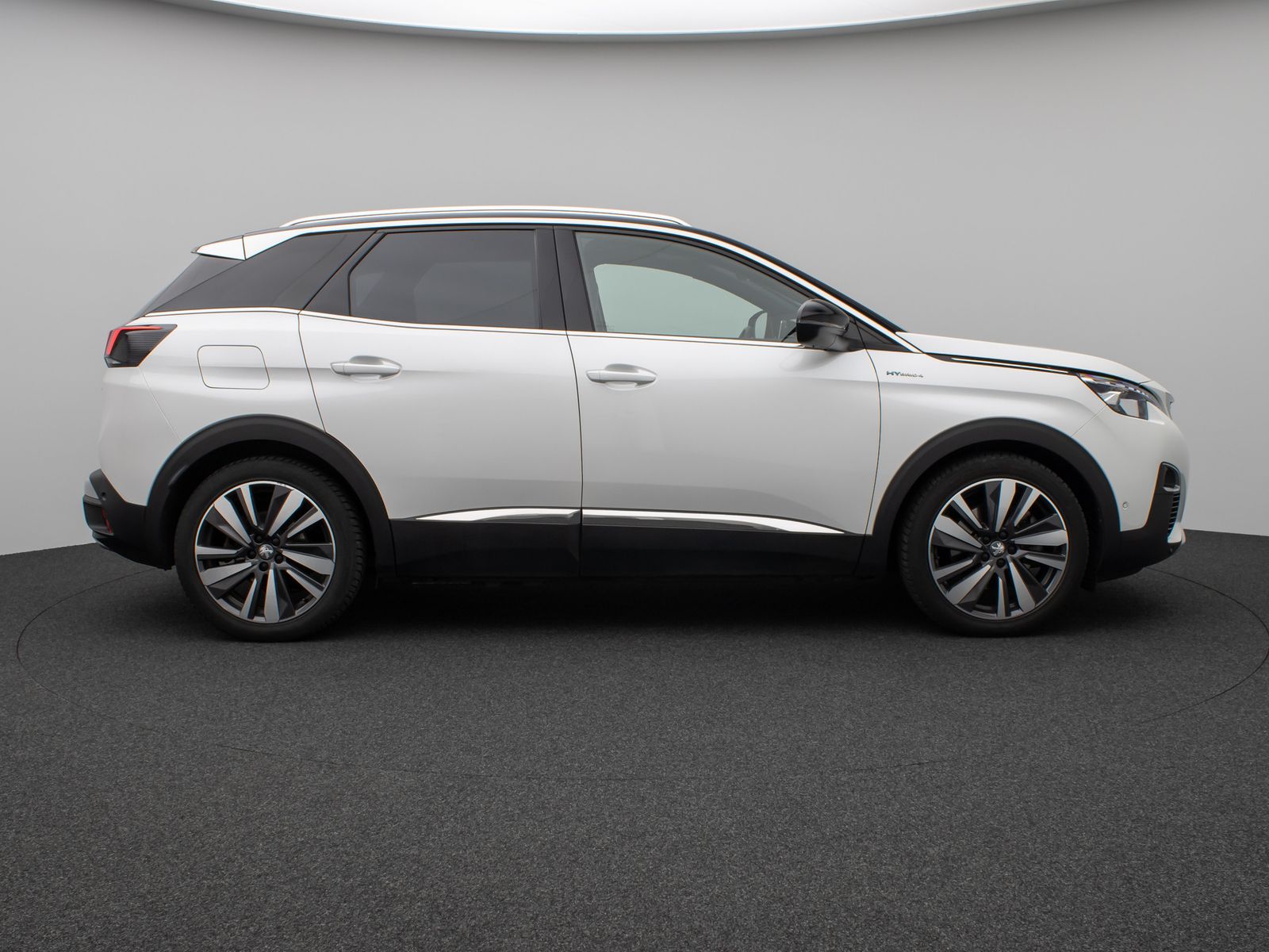 Fahrzeugabbildung Peugeot 3008 Hybrid4 300 GT Panorama 360° Massage AHK