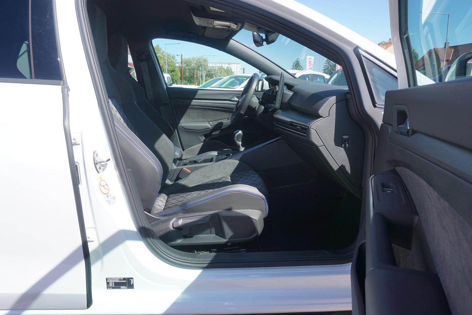 Volkswagen Golf VIIITSI 1.5 TSI R-Line LED ACC App-Connect, миниатюра 29