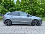 Mercedes-Benz B 250 DCT - - graue Mercedes-Benz B 250