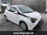 Toyota Aygo 1.0 VVT-i 5-Türer x-play, Klima, AHK für Ra - Toyota Aygo (X) in Chemnitz